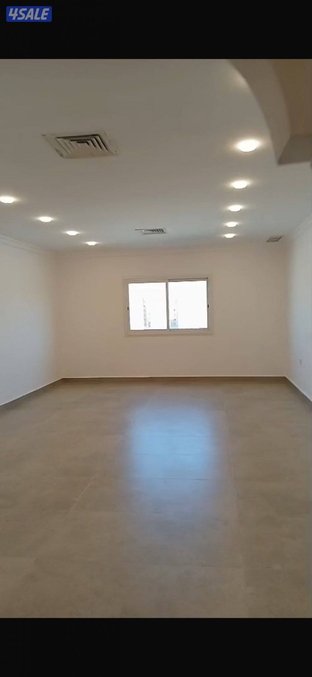 للإيجار شقق كبار جداً11