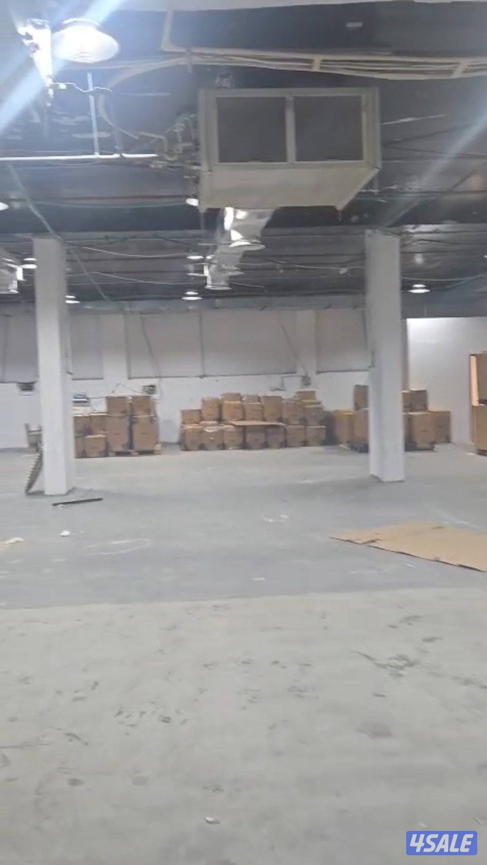 للايجار سرداب ١٠٠٠متر في الشويخ ، غذائي او صناعي0