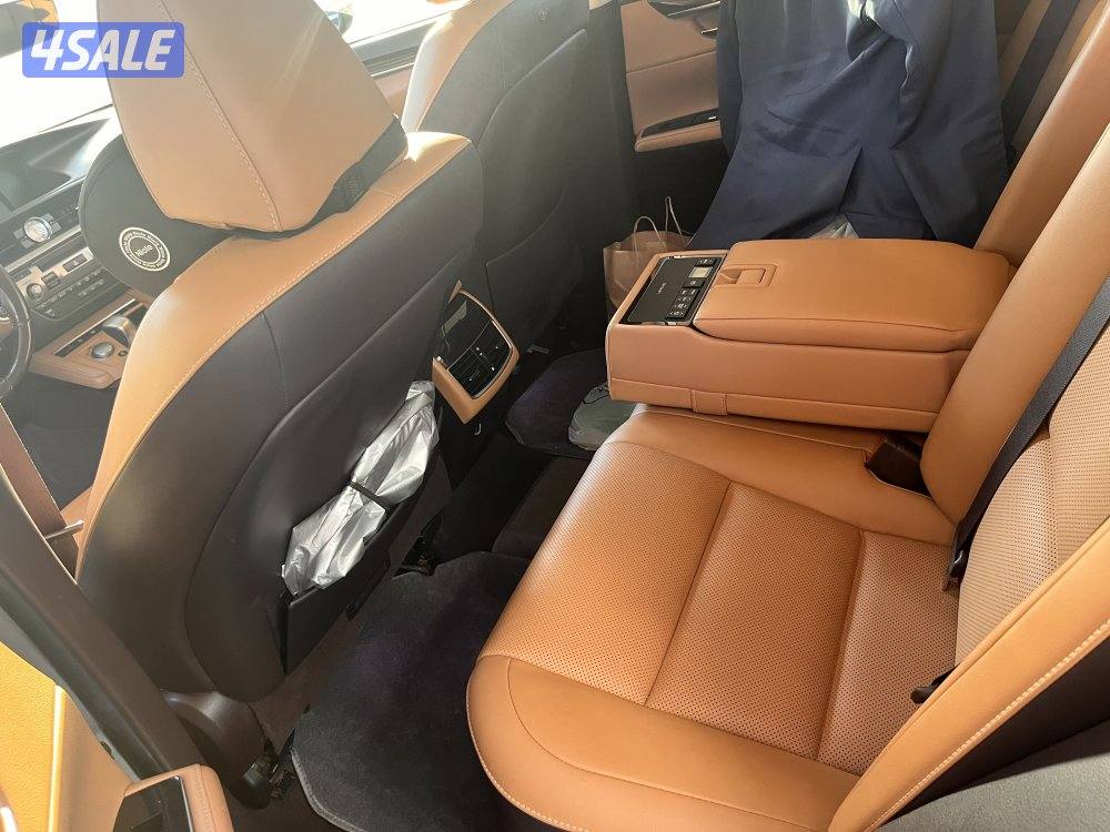 ليكزس ES 250 - 20176