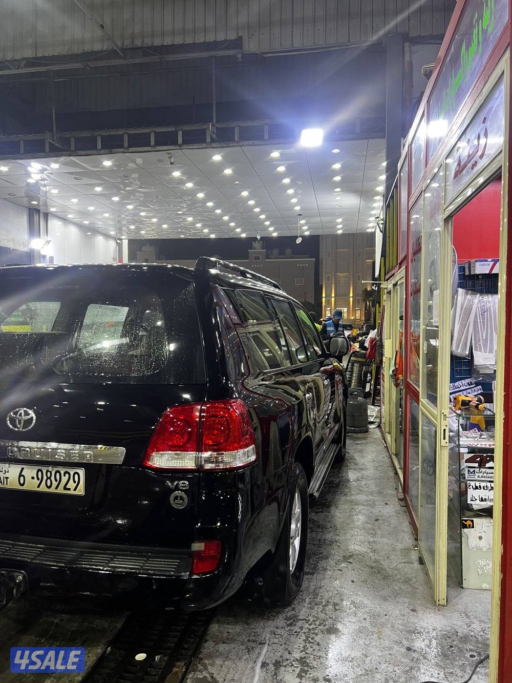 للبيع لاند كروزر موديل 2010 8 سلندر كامل المواصفات1