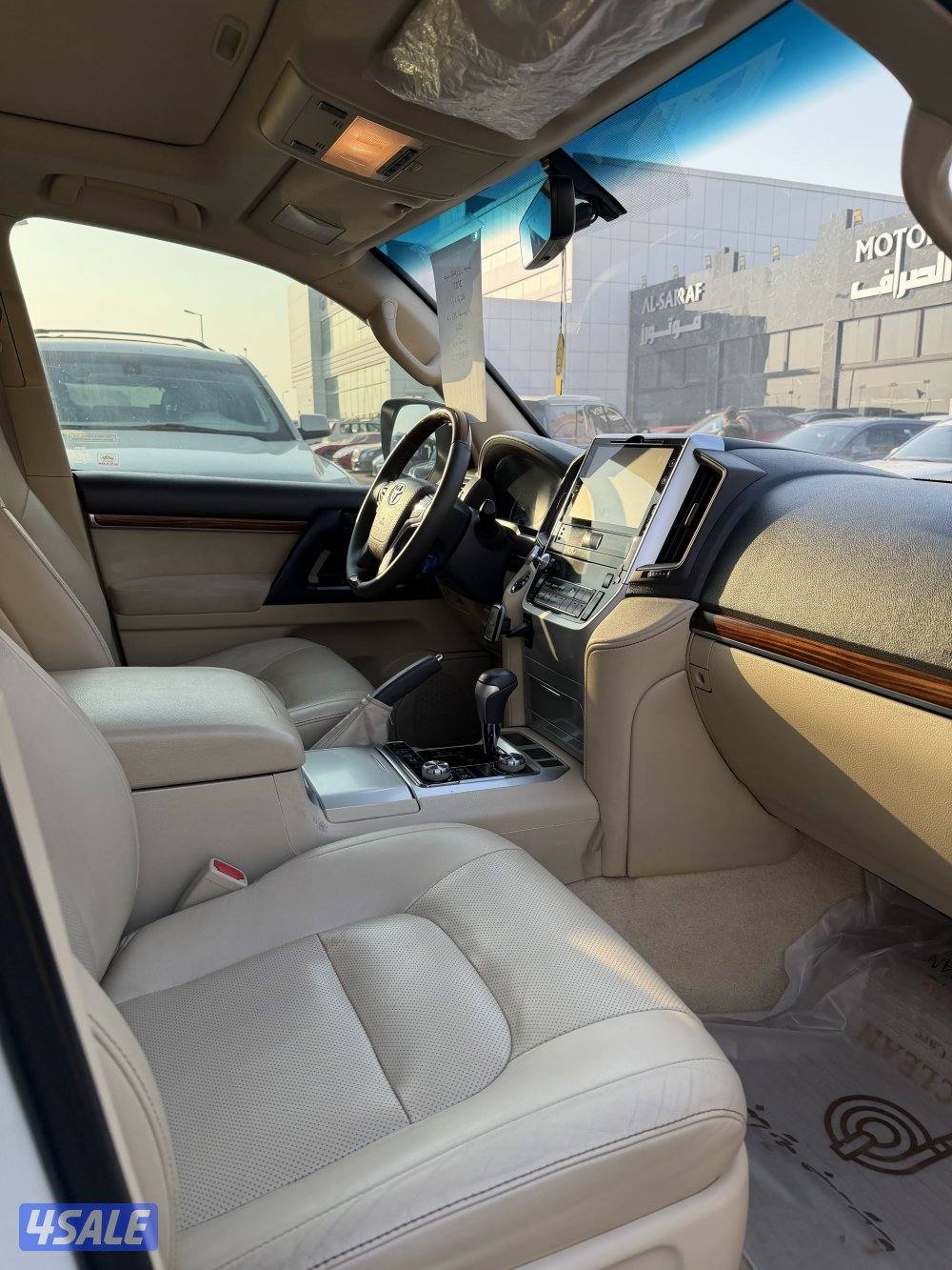 لاندكروزر 20175