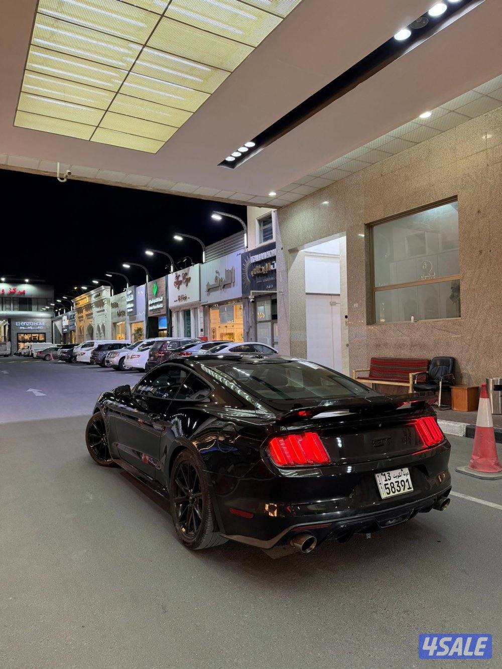 للبيع موستنق 5.0 قير عادي اعلى مواصفات بريميوم بحالة الوكالة شرط الفحص3