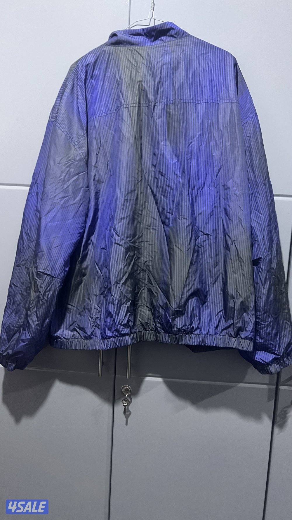 للبيع جاكت رجالي جديد ماركة  ماركة كالفن كلاين (Calvin Klein4