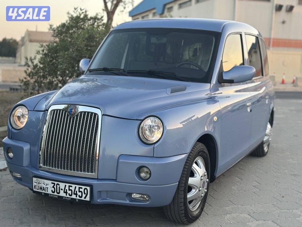 للبيع LONDON TAXI موديل 2011 وارد الزياني كامل المواصفات ماشي 19 فقط4