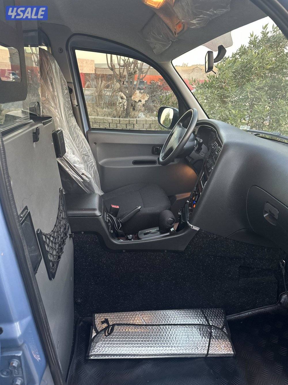 للبيع LONDON TAXI موديل 2011 وارد الزياني كامل المواصفات ماشي 19 فقط5