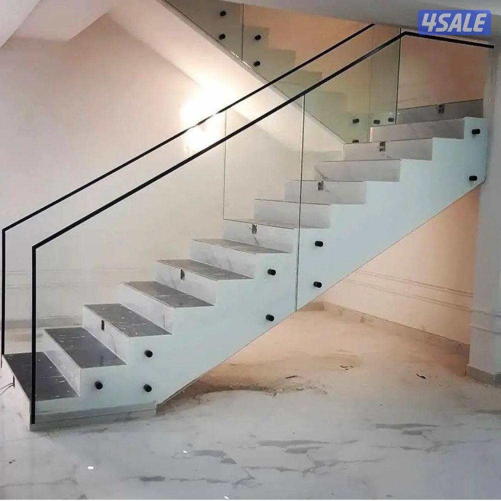 فني زجاج ومريا1