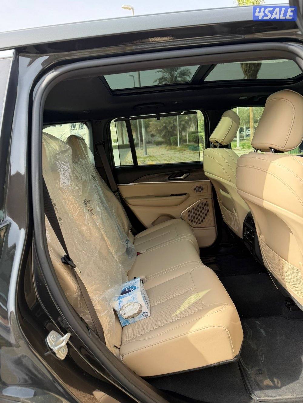 للبيع جراند شيروكي - صبغ وكاله - عداد ٣٠الف6