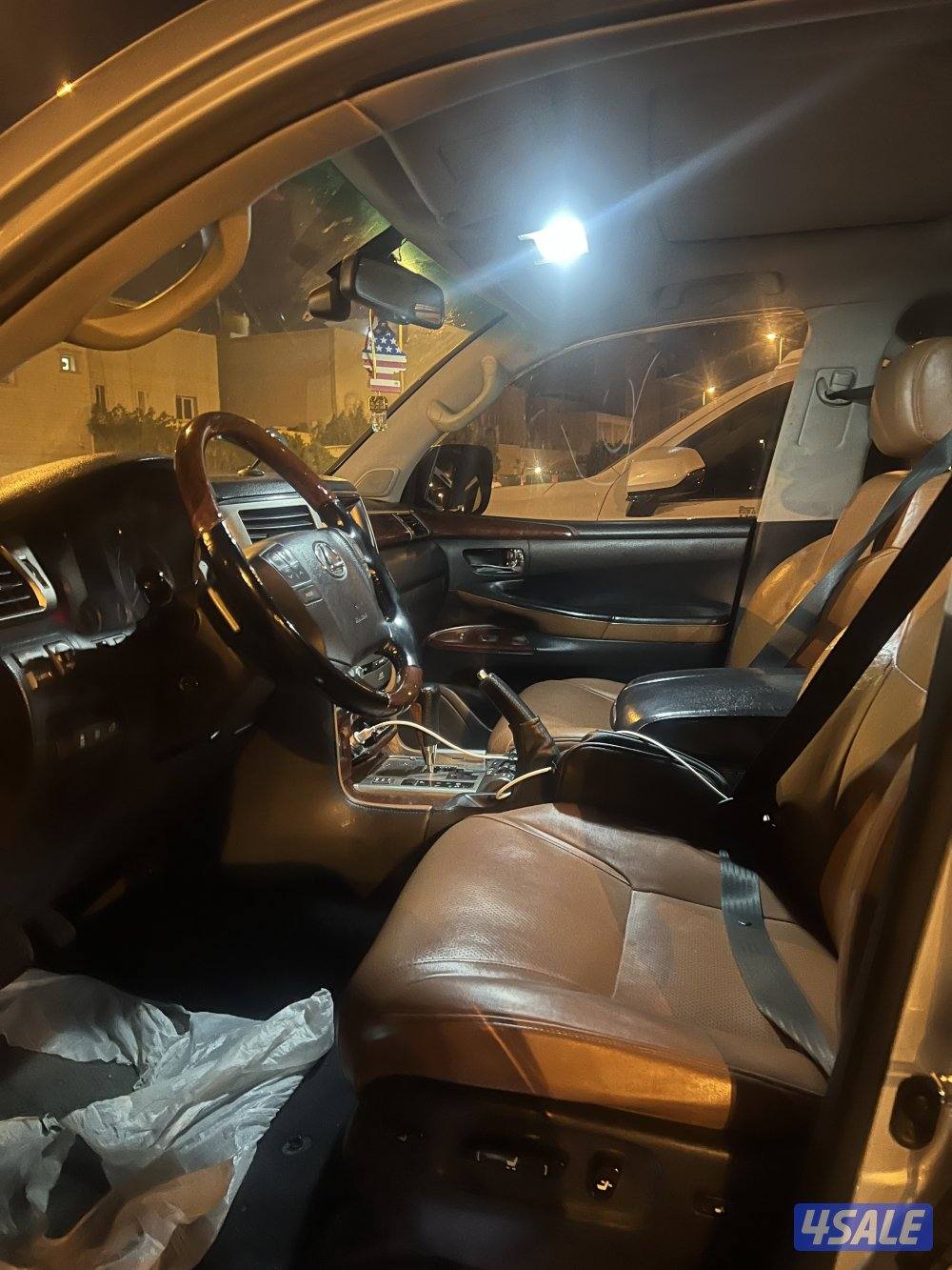 للبيع لكزسسLX5701