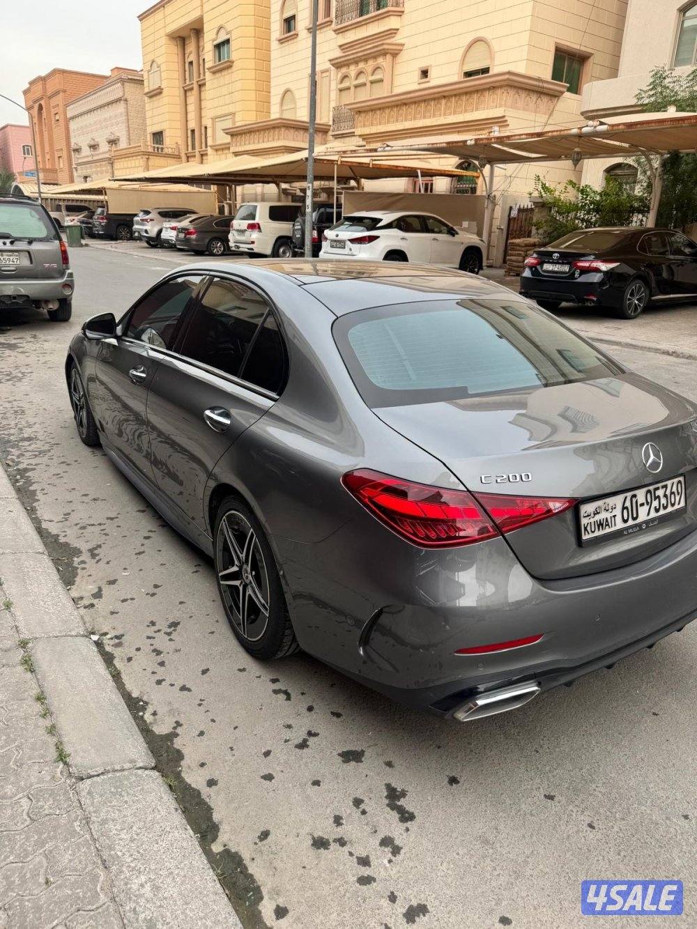 للبيع مرسيدس C2002