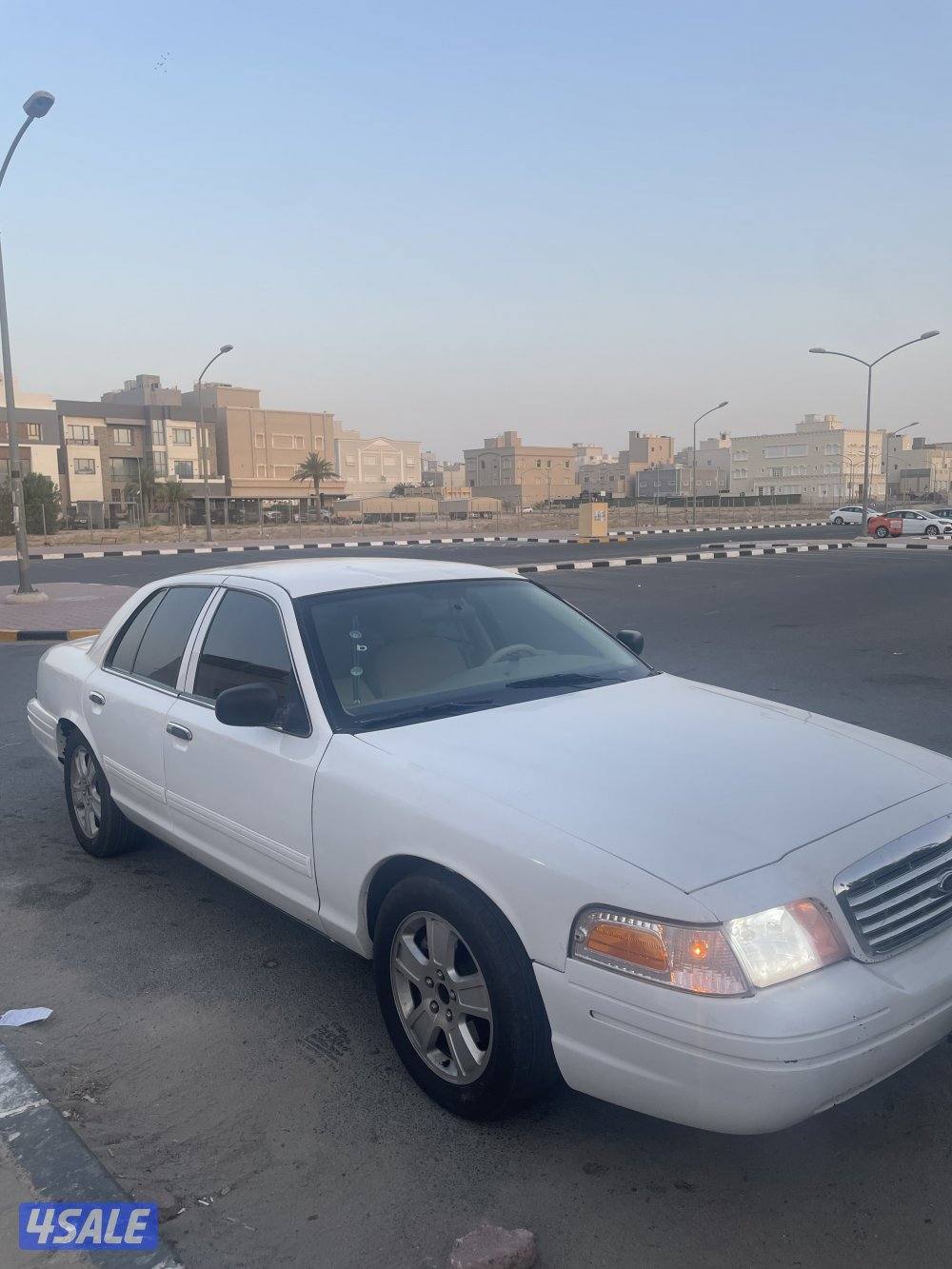 فورد فكتوريا 20121