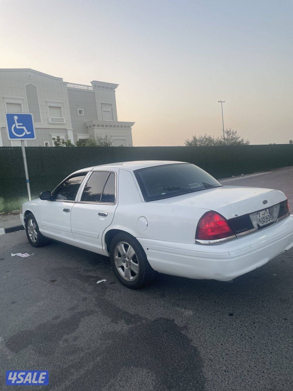 فورد فكتوريا 20123