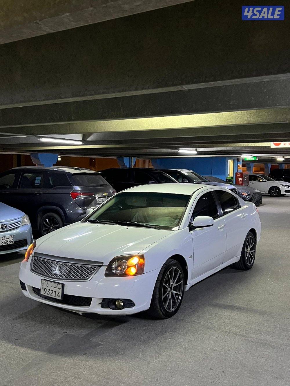 للبيع متسوبيشي جلانت 2010 ممشي 212 شرط الفحص5