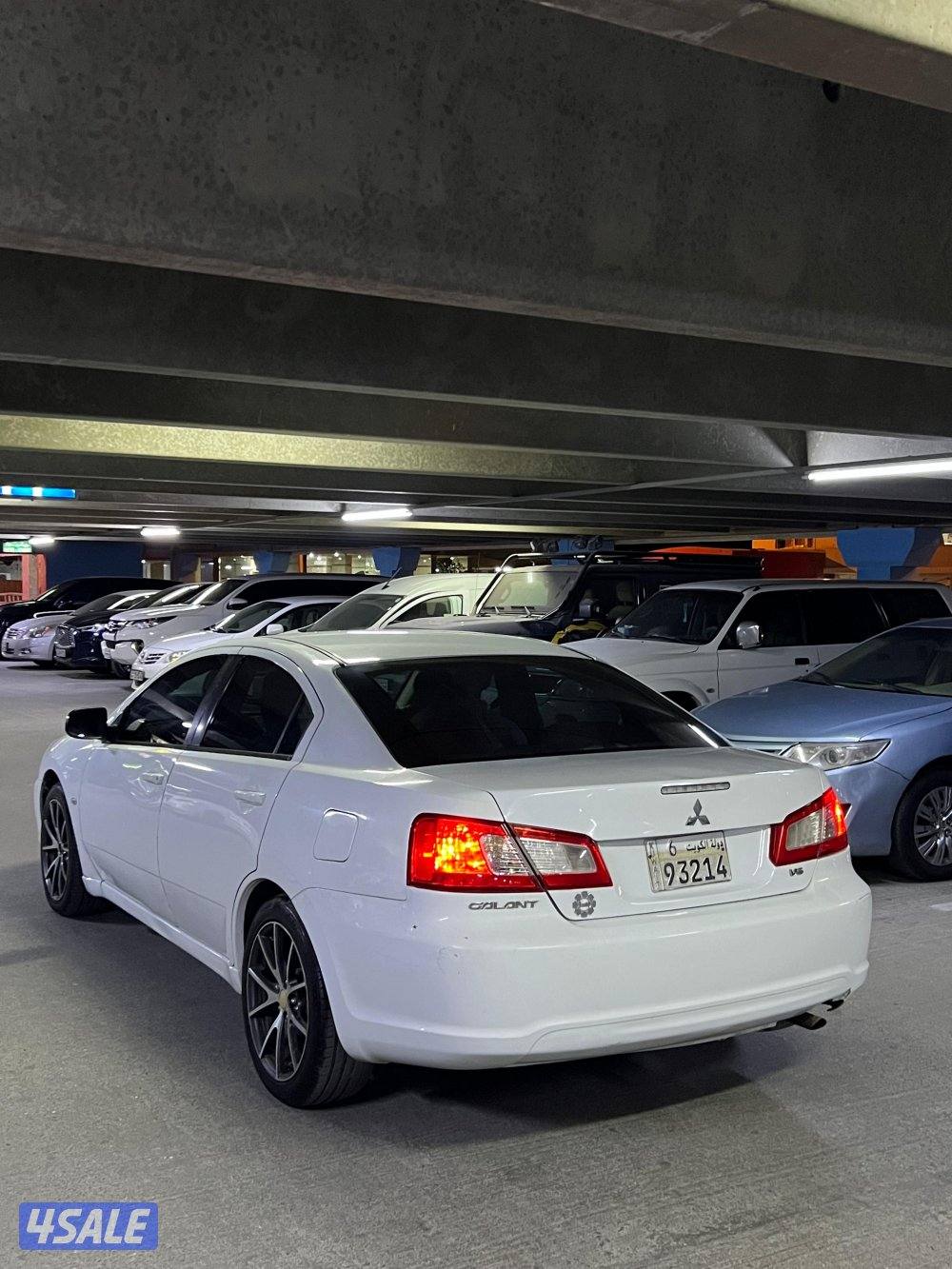 للبيع متسوبيشي جلانت 2010 ممشي 212 شرط الفحص8