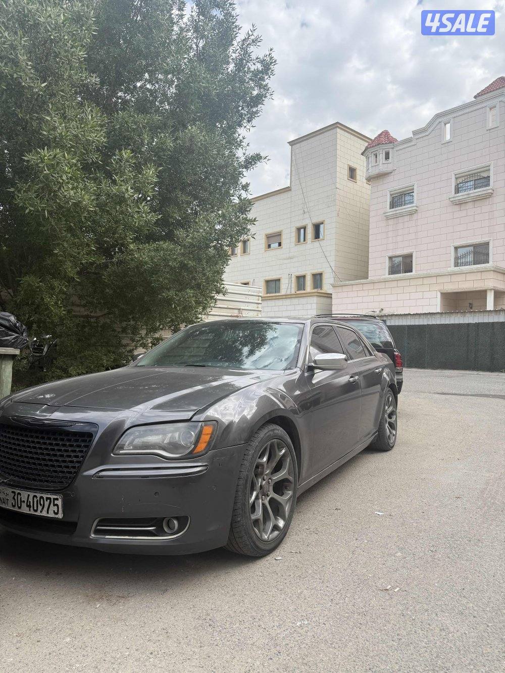 للبيع كرايسلر2