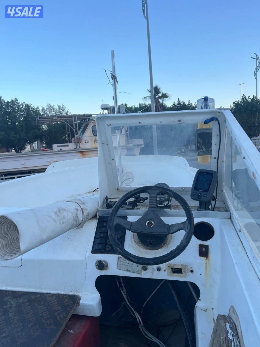 الروضان 18 بدون محرك2