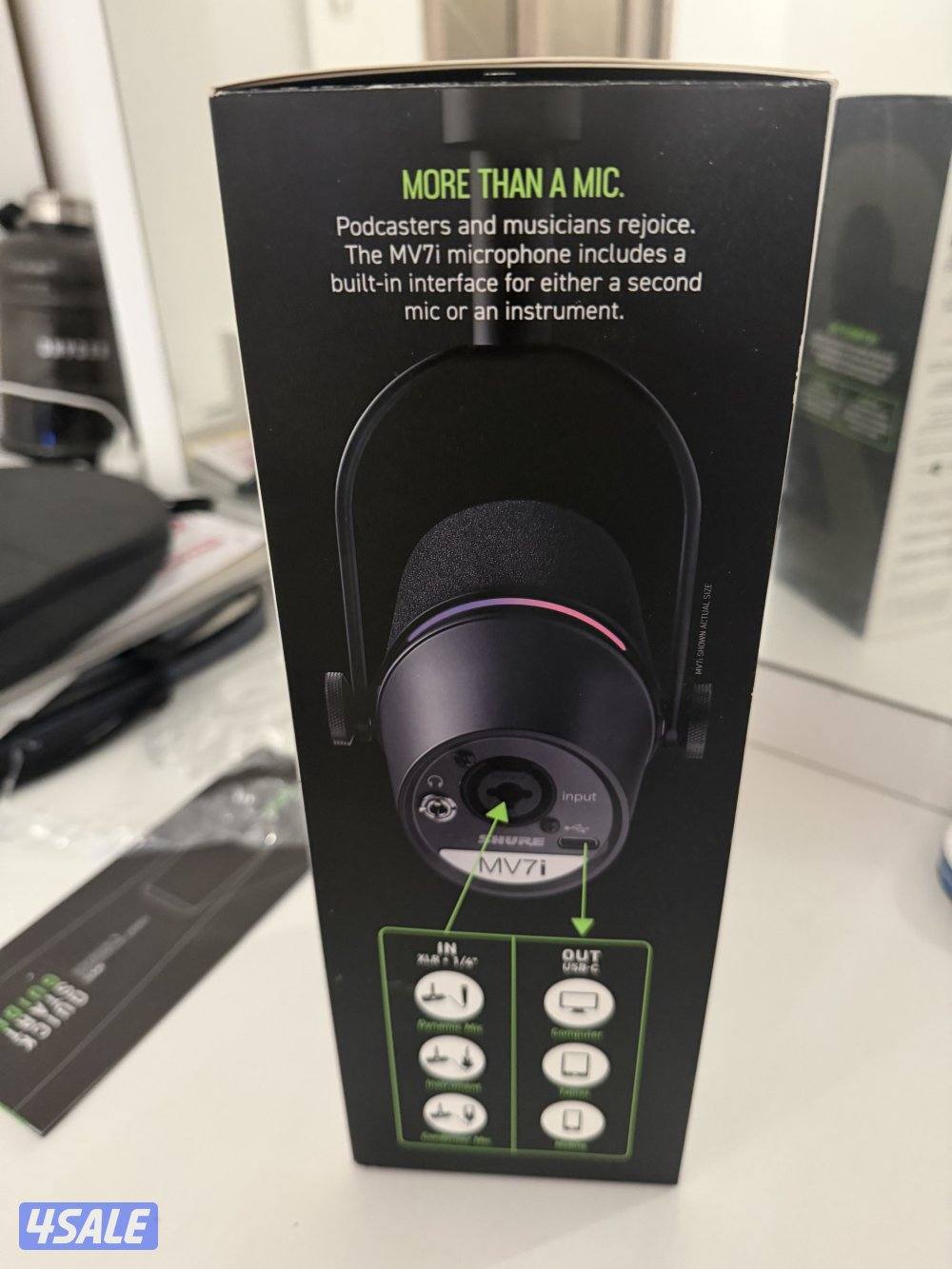 للبيع مايك شور Shure mv7i  جديد ماستعملته نهائي فكيته من الكرتون بس2