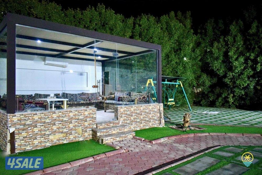 للايجار اليومي استراحة VIP في الهجن صالة العاب وجلسات خارجية وشلالات1