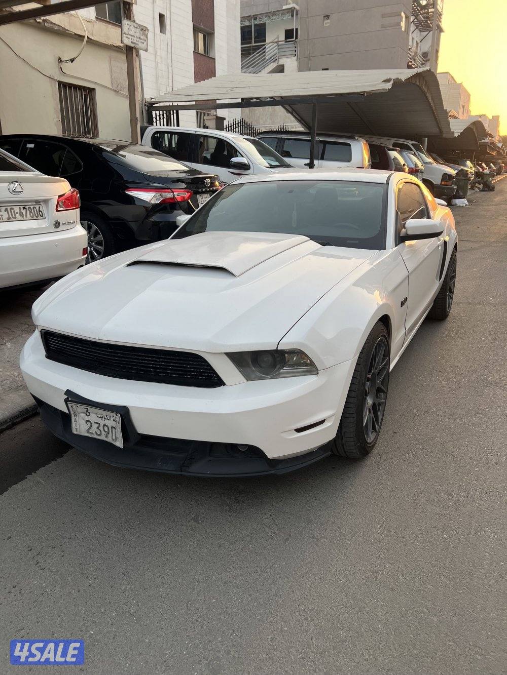 للبيع 5.0 قير عادي شاصي (جيد)20113