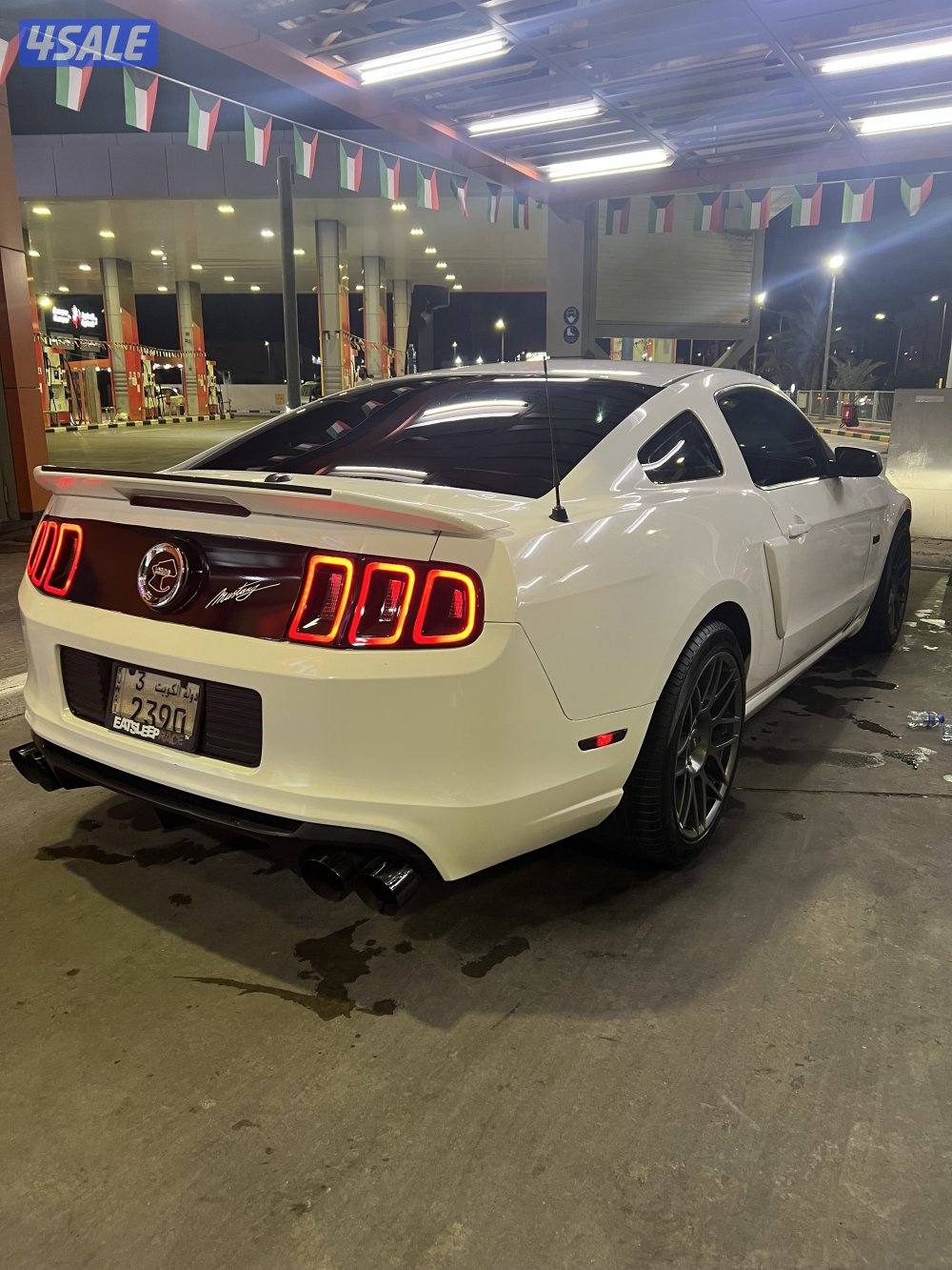 للبيع 5.0 قير عادي شاصي (جيد)20114