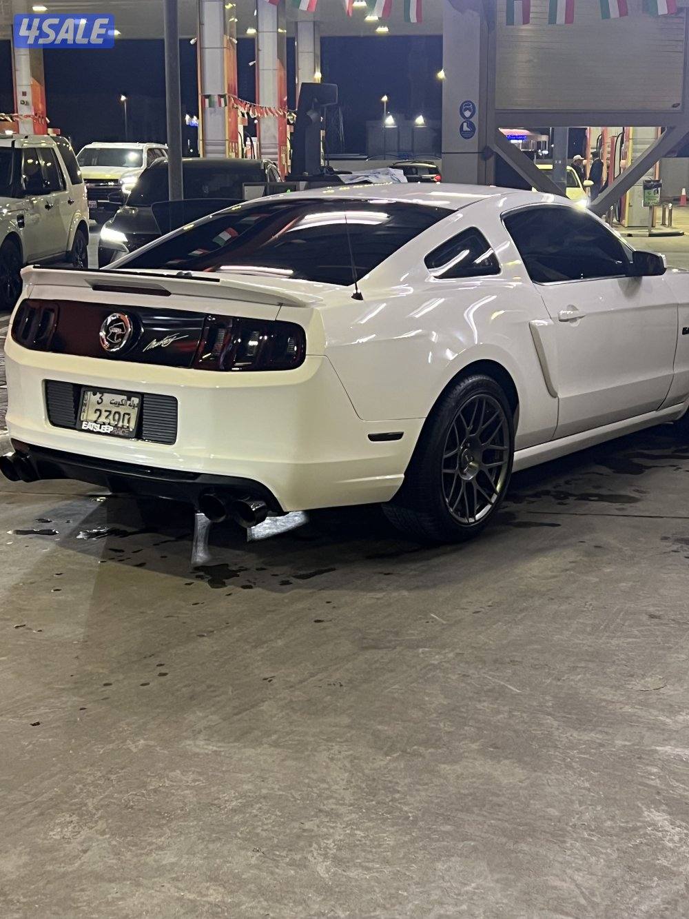 للبيع 5.0 قير عادي شاصي (جيد)20115