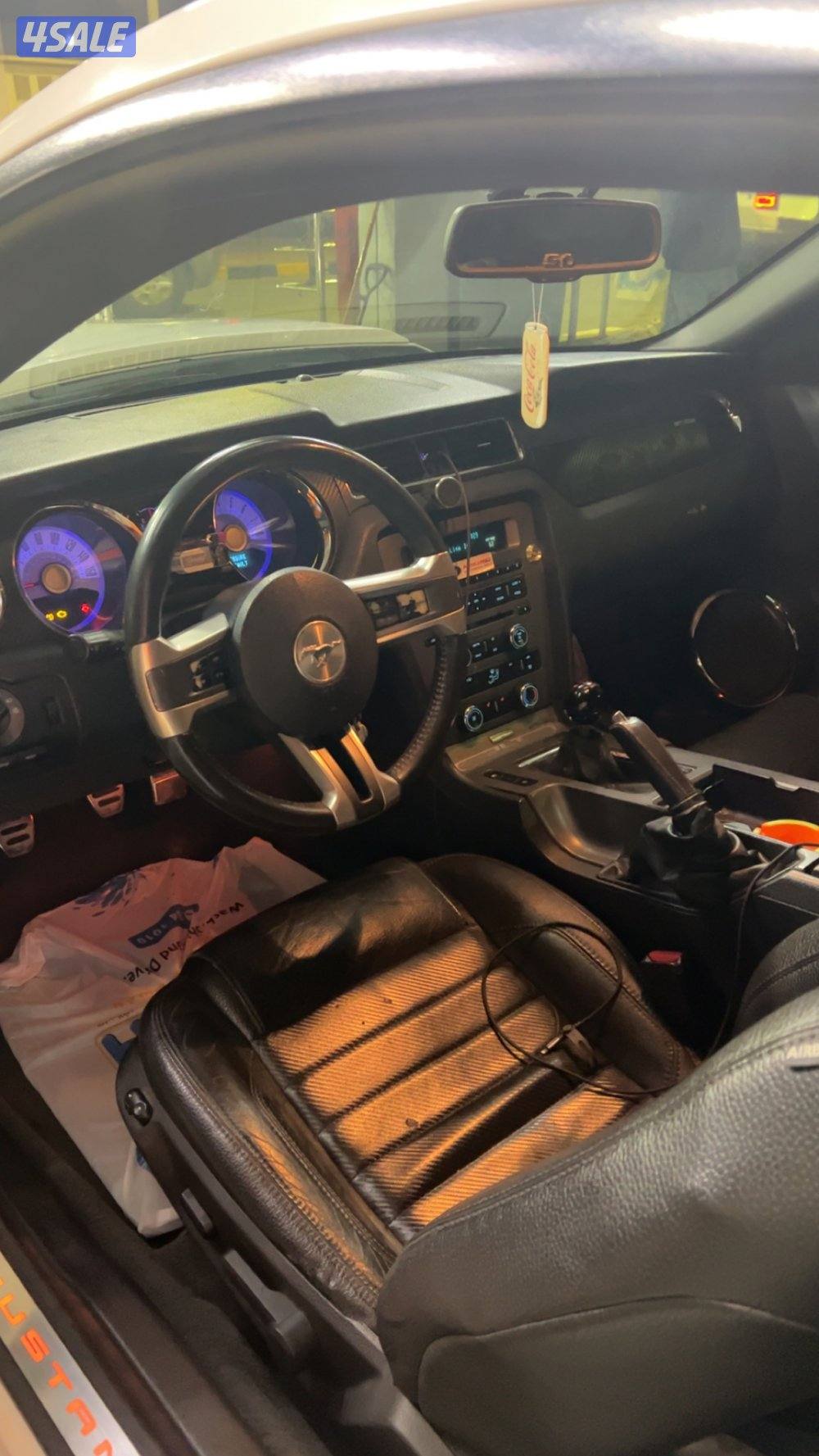 للبيع 5.0 قير عادي شاصي (جيد)20116