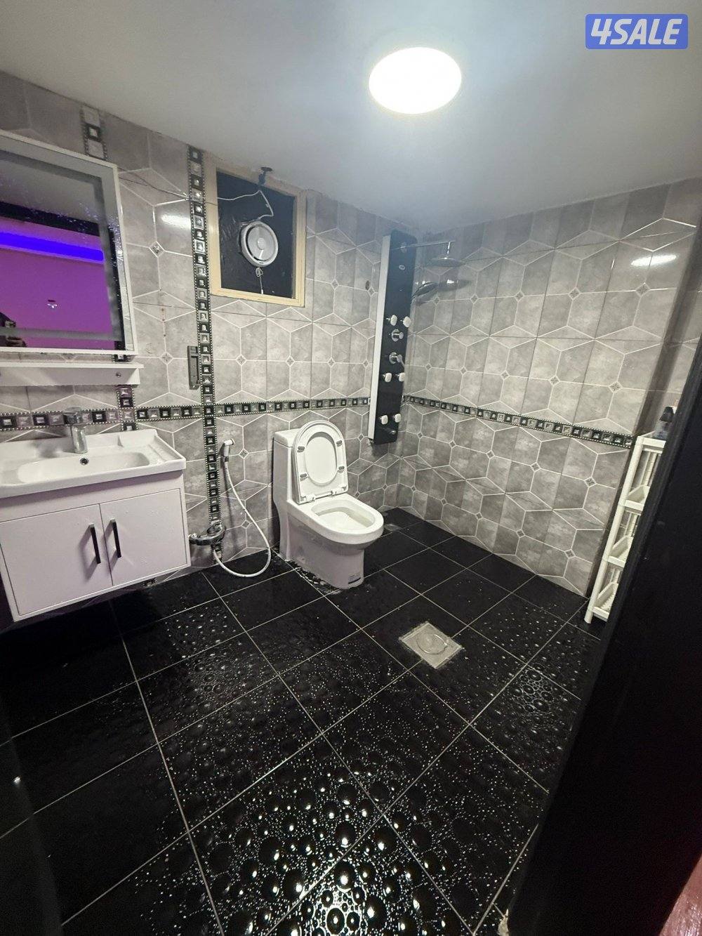 شقق للايجار خلو وفاضي غرفة وصالة ومطبخ وحمام تشطيب سوبر لوكس1