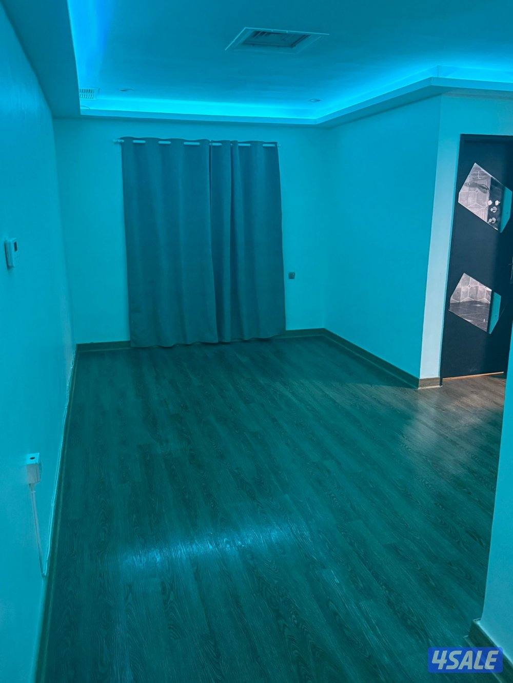 شقق للايجار خلو وفاضي غرفة وصالة ومطبخ وحمام تشطيب سوبر لوكس7