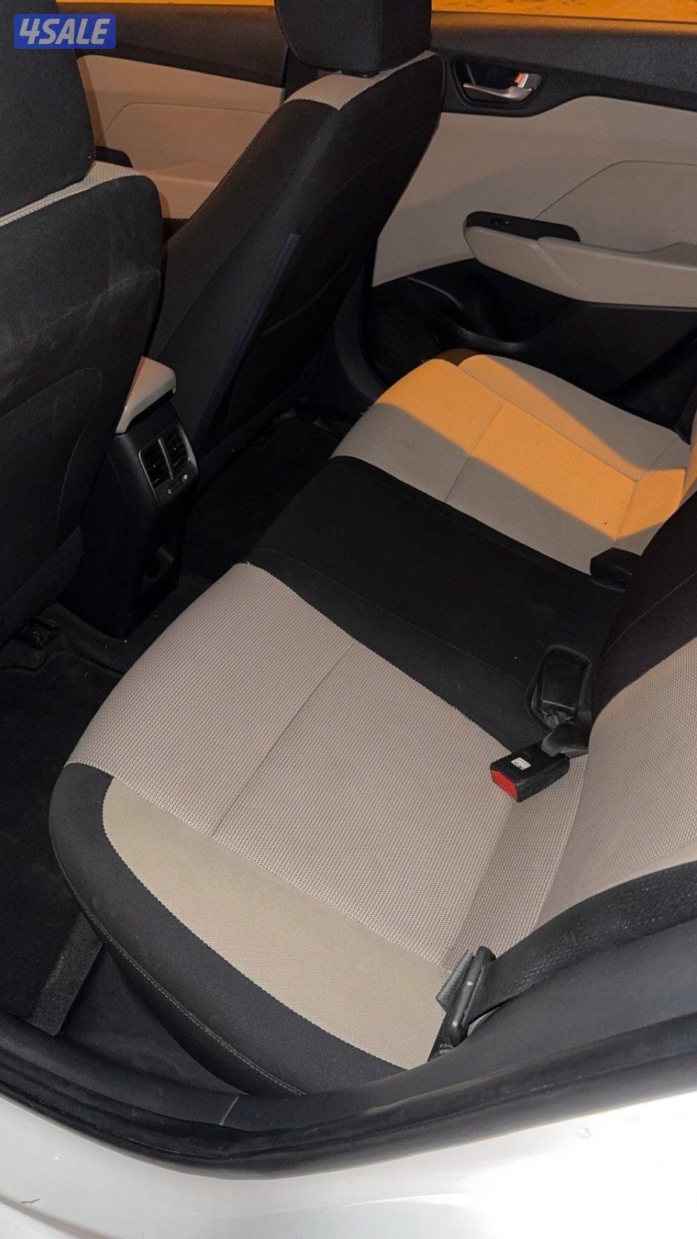 اكسنت ١٤٠٠ سي سي2