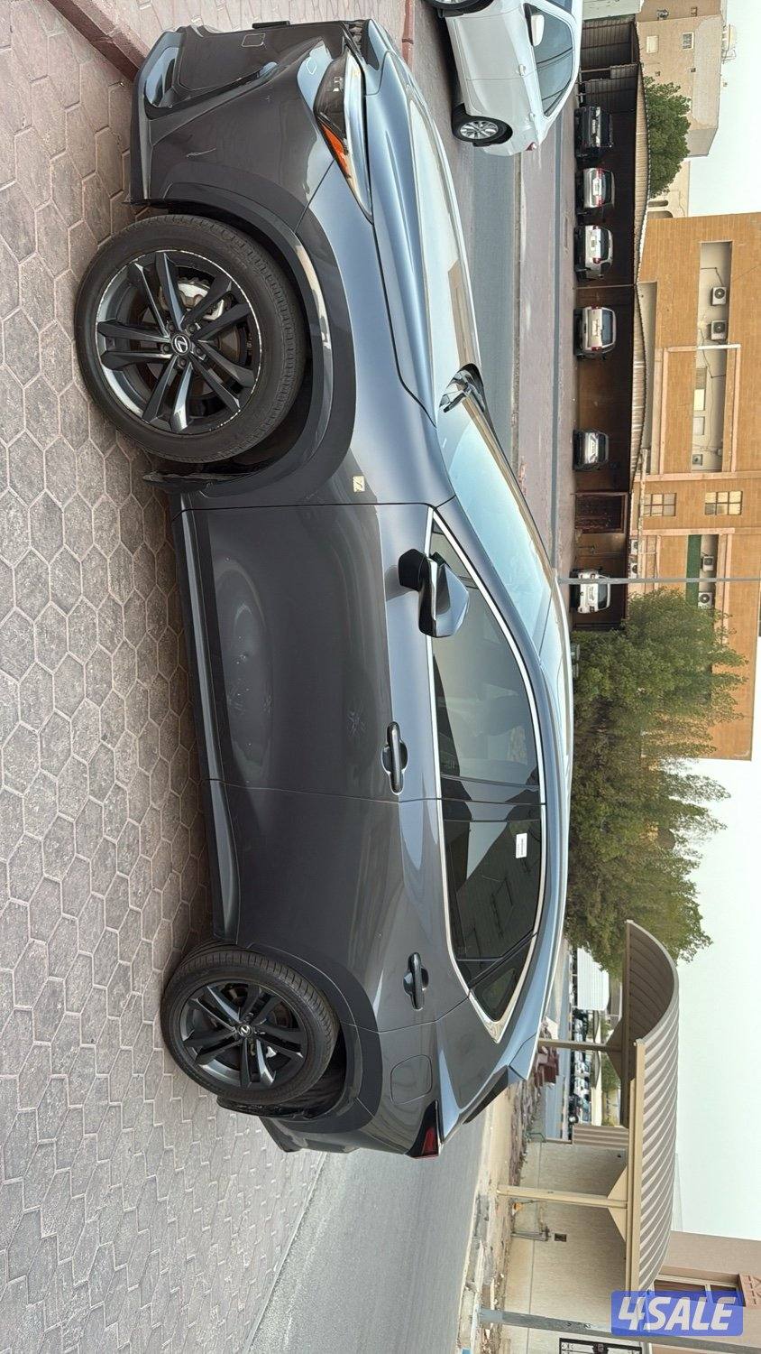 لكزس Nxالموتر نظيف وبحاله وكاله مايشكي من شي5