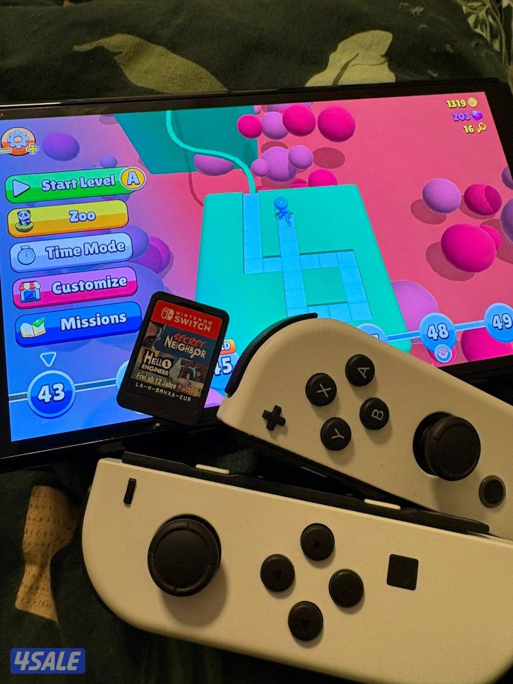 نايتندو سويتش نظيفة للبيع معها العاب3