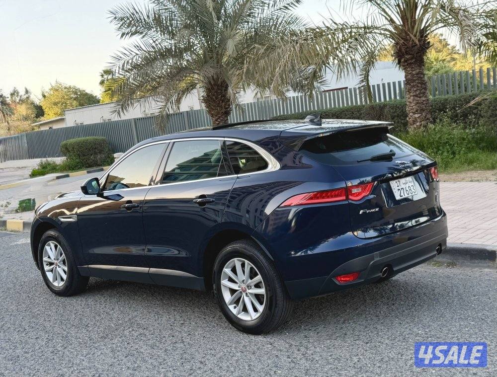 Jaguar F-pace 2020 original paint 93.000km full option regular service7