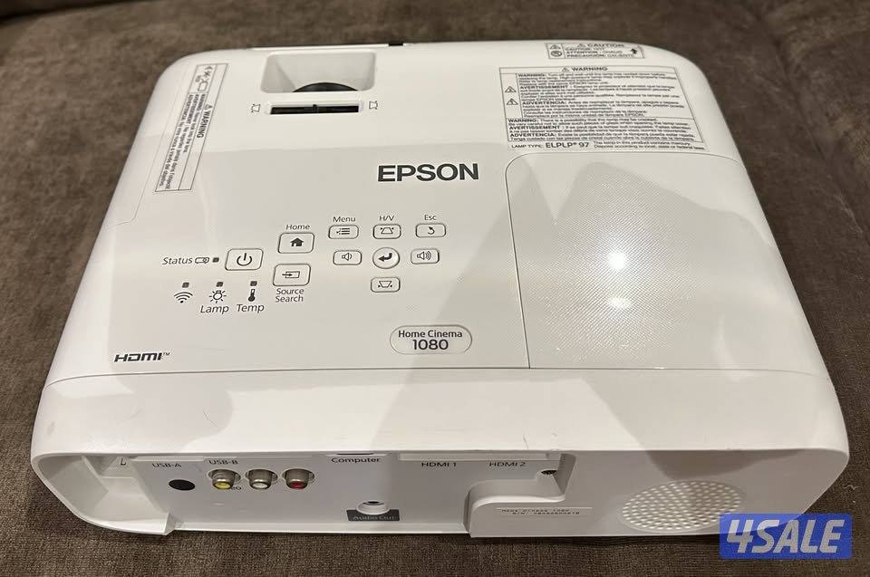 بروجكتر أبسون  هوم سينيما ١٠٨٠  فل اتش دي ويلس و كروم كاست الجهاز نطيف5