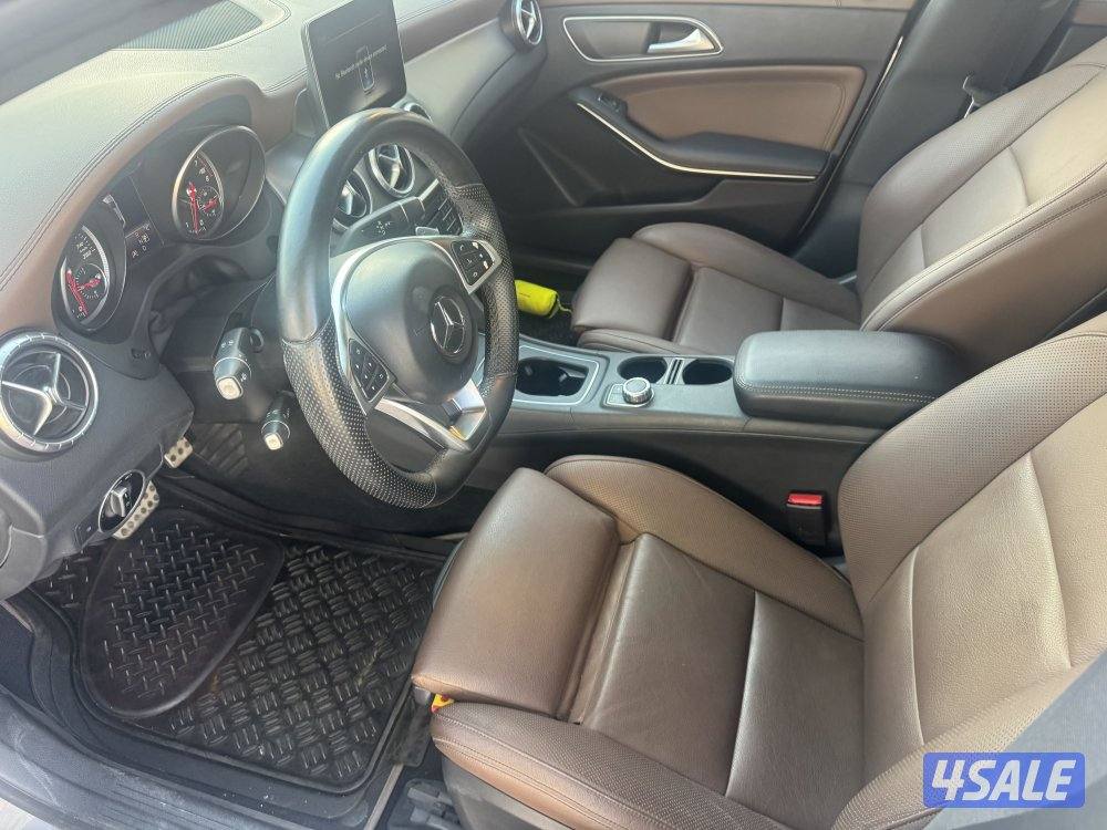 مرسيدس CLA250 موديل 2018 ماشي 64 الف شرط الفحص صبغ وكالة بحالة ممتازة3