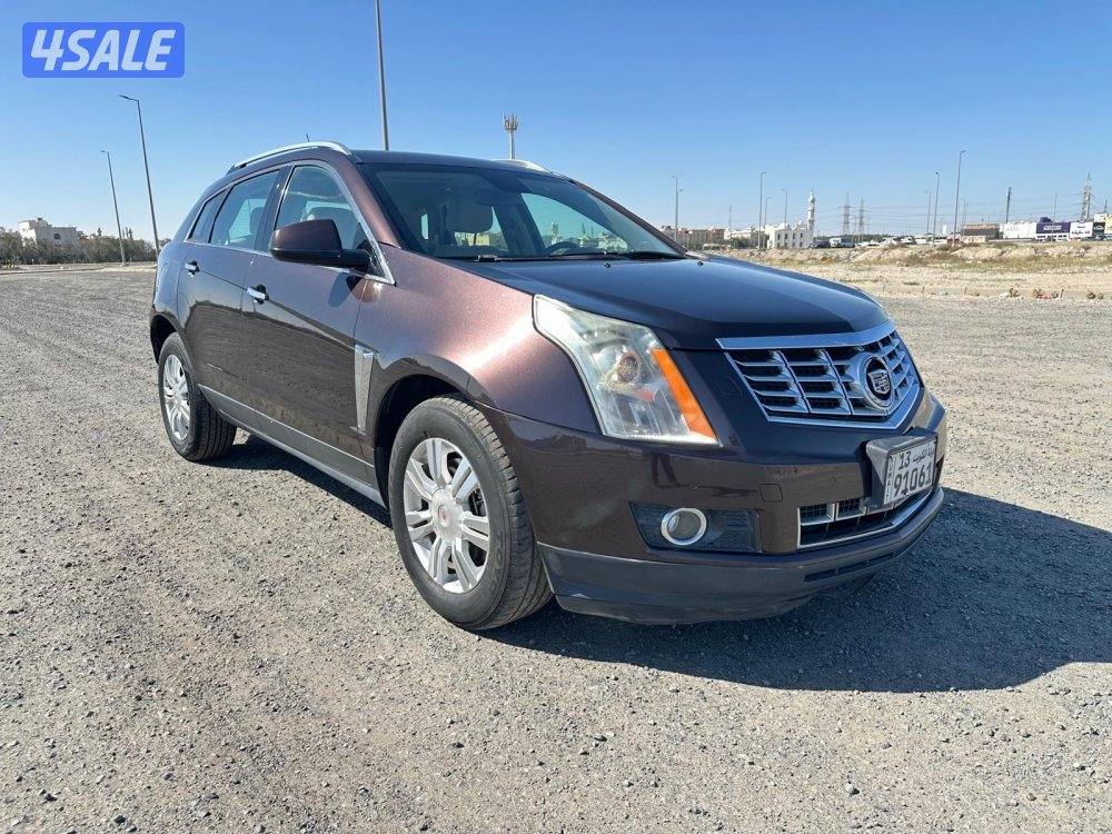 كاديلاك SRX موديل ٢٠١٥ ماشي ١٣٩ الف0