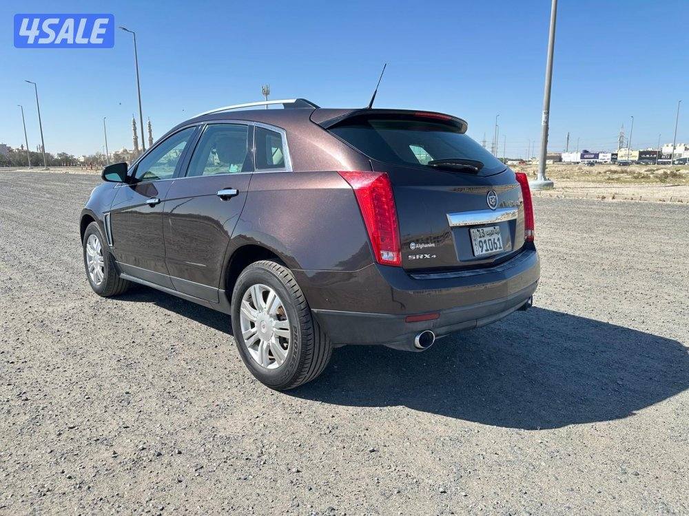 كاديلاك SRX موديل ٢٠١٥ ماشي ١٣٩ الف5