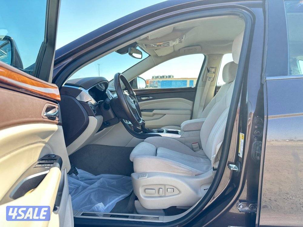 كاديلاك SRX موديل ٢٠١٥ ماشي ١٣٩ الف9