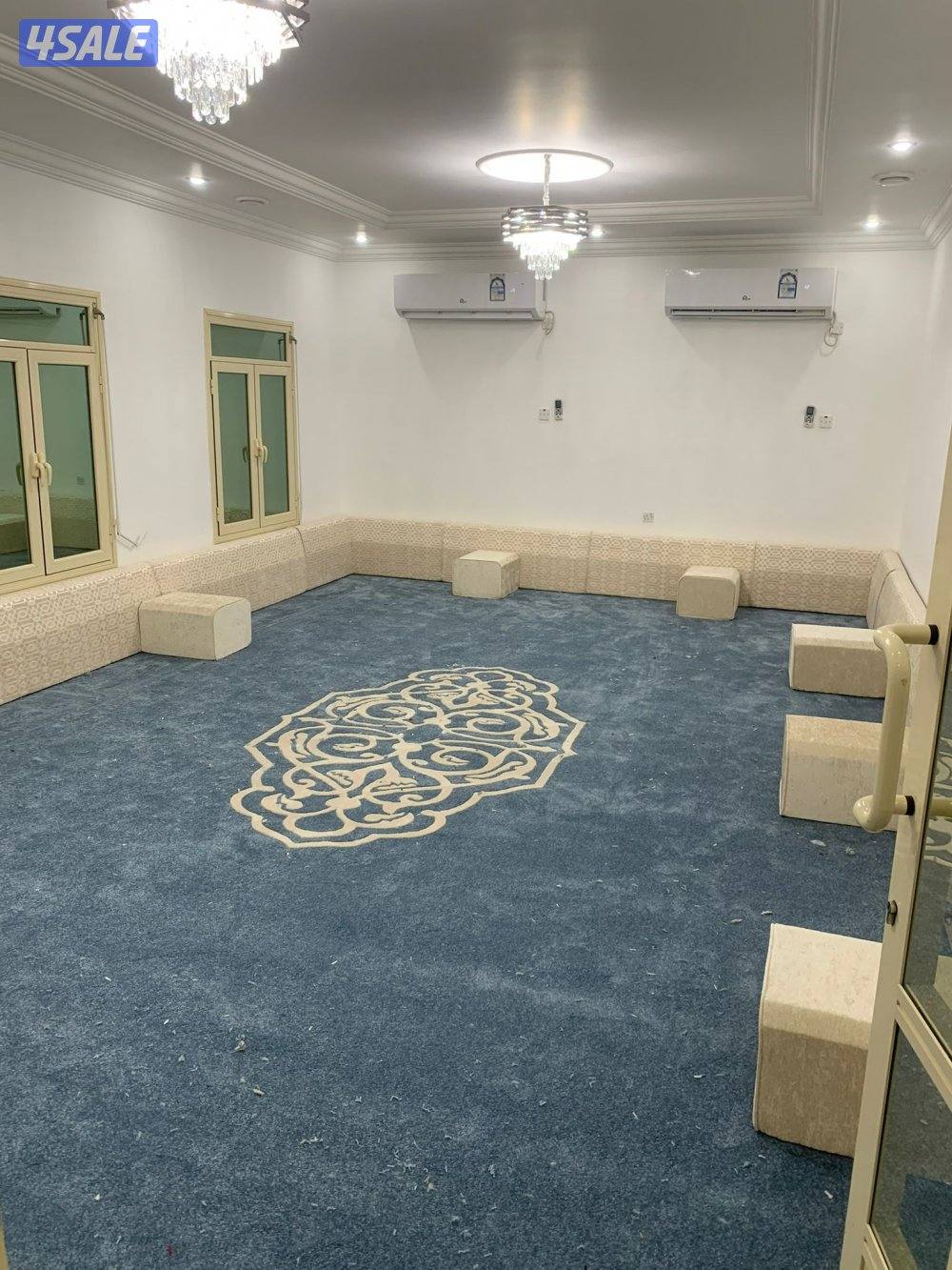 تفصال سجاد ومساند وستاير  ديوانيات2