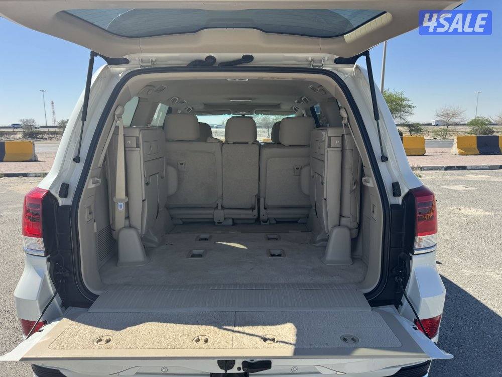 للبيع لاندكروزر8