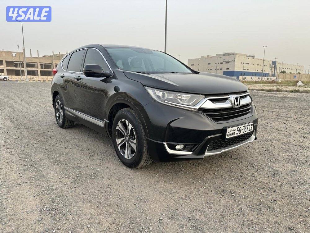هوندا CRV موديل ٢٠١٨ بحالة الوكالة4
