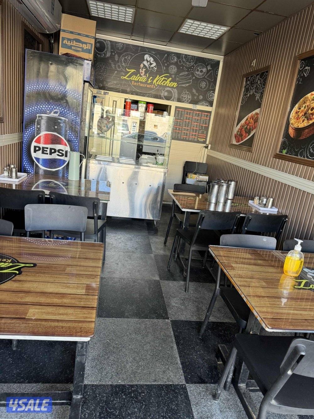 الموقع بالقرب من شارع الرئيسي مابين الفروانيه والعمريه امام مدرسه2