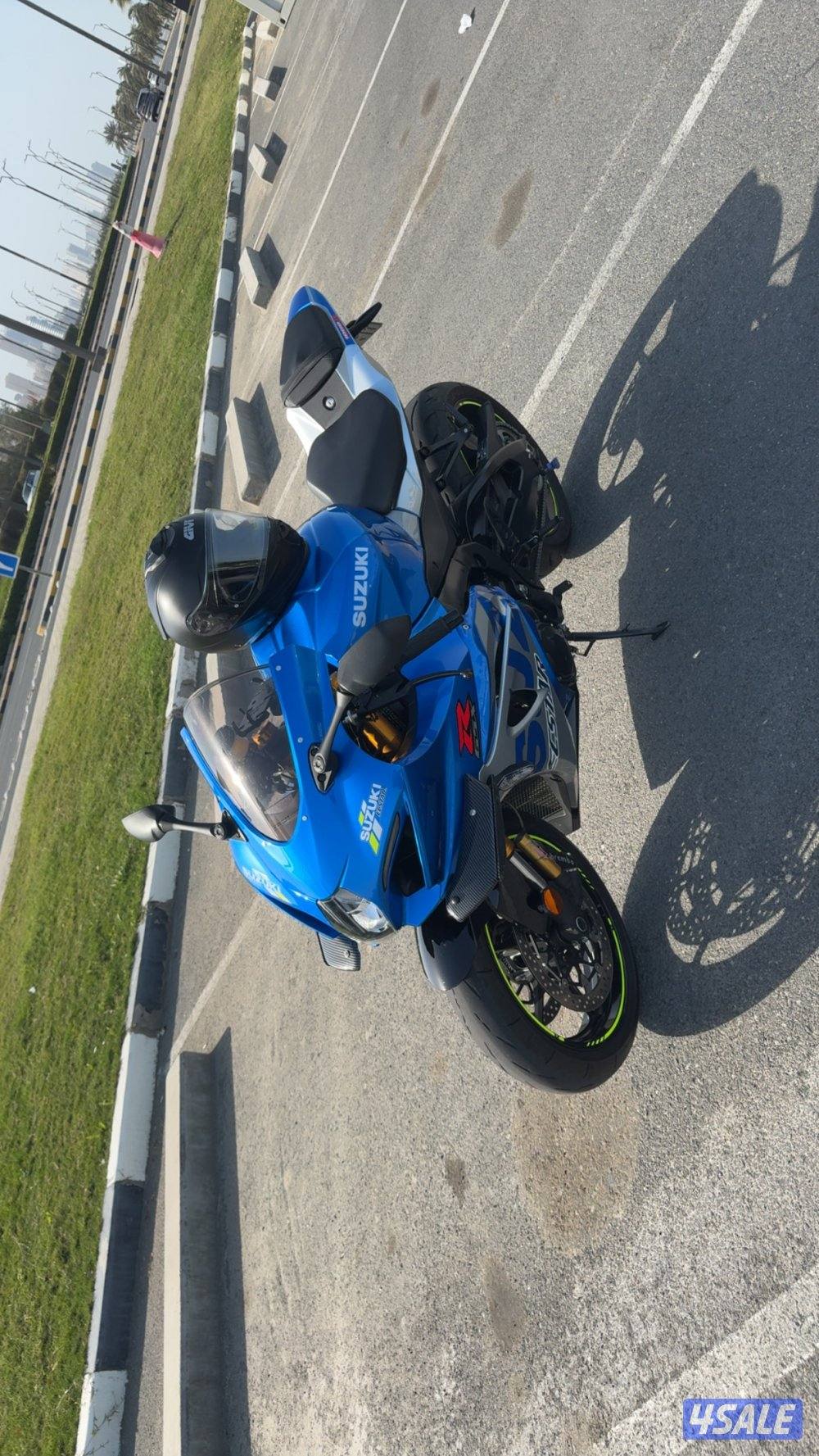 سوزوكي سراد ١٠٠٠2