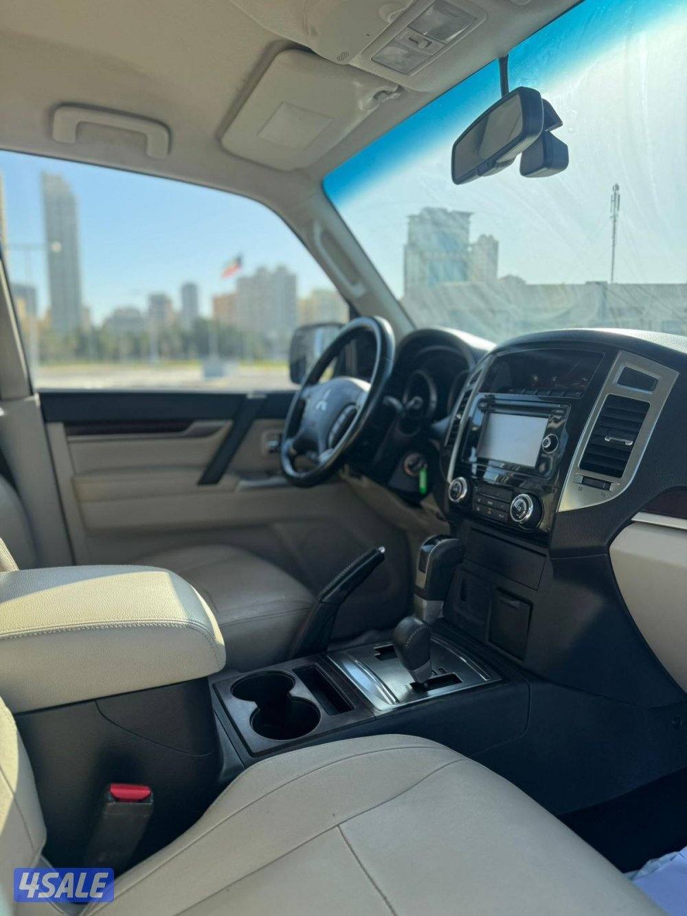 باجيرو موديل 2020
عداد 72 الف
ماكينه 3.8 سى سى8