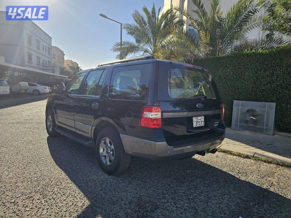 جيب فورد اكسبدشن الغانم شرط الفحص بحالة جدا ممتازة3