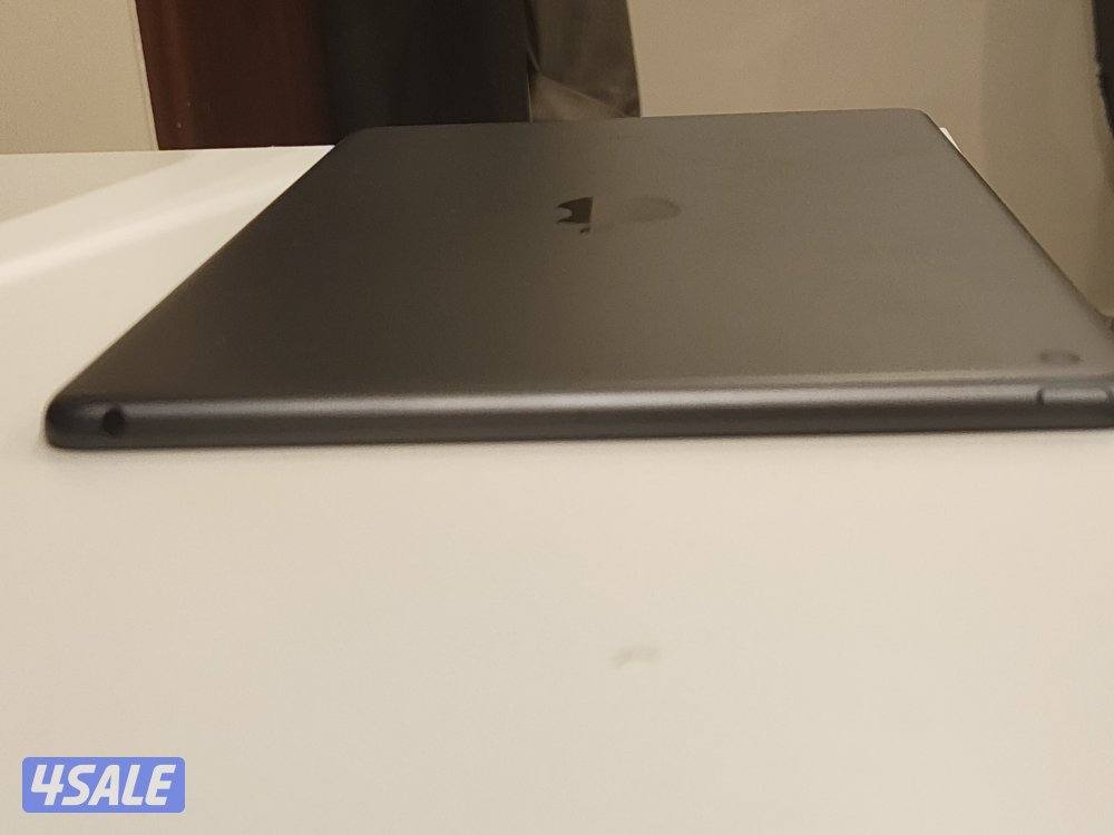 iPad 9th gen mint condition 64gb2