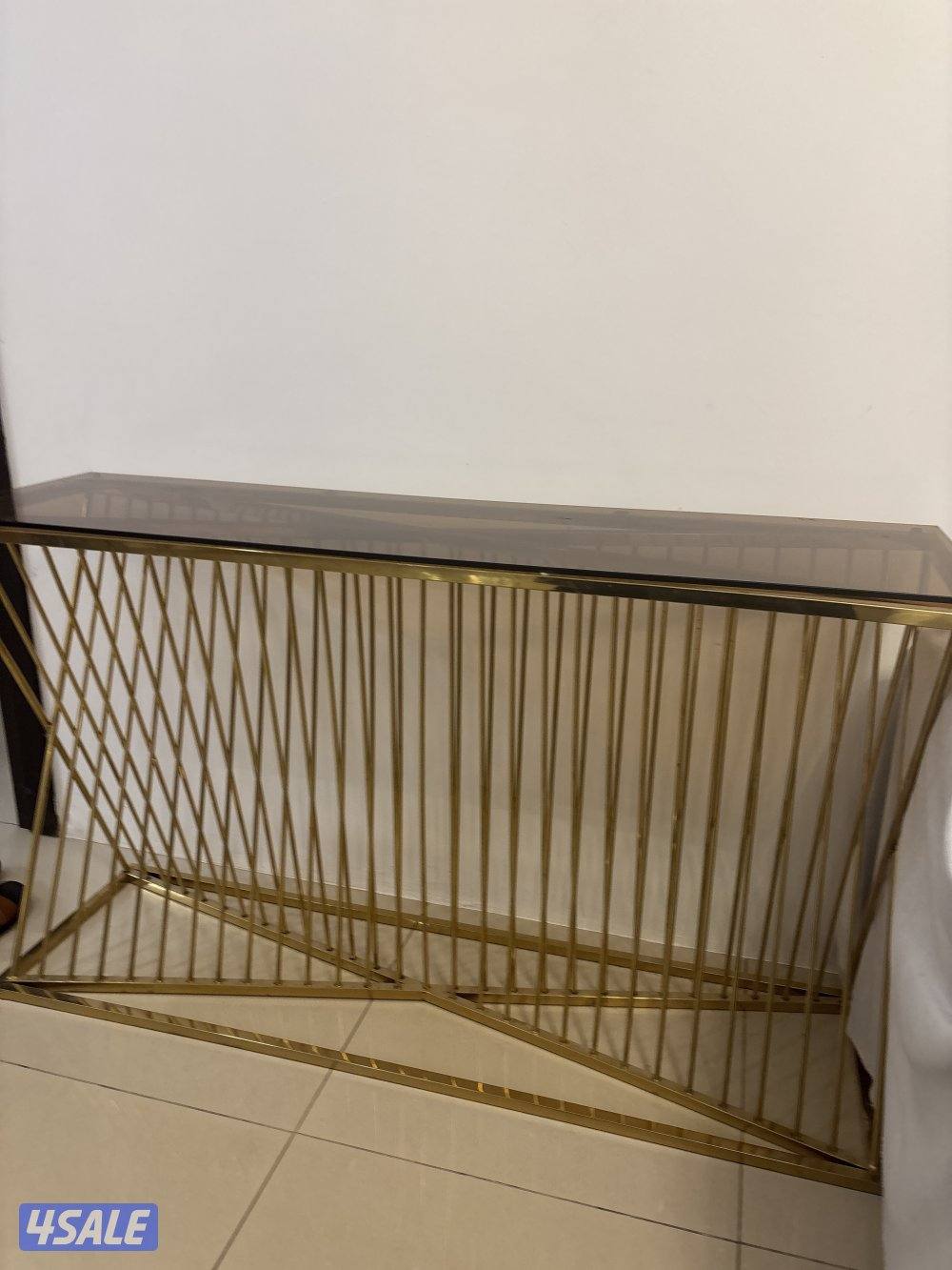 طاولة TV + طاولة استقبال2