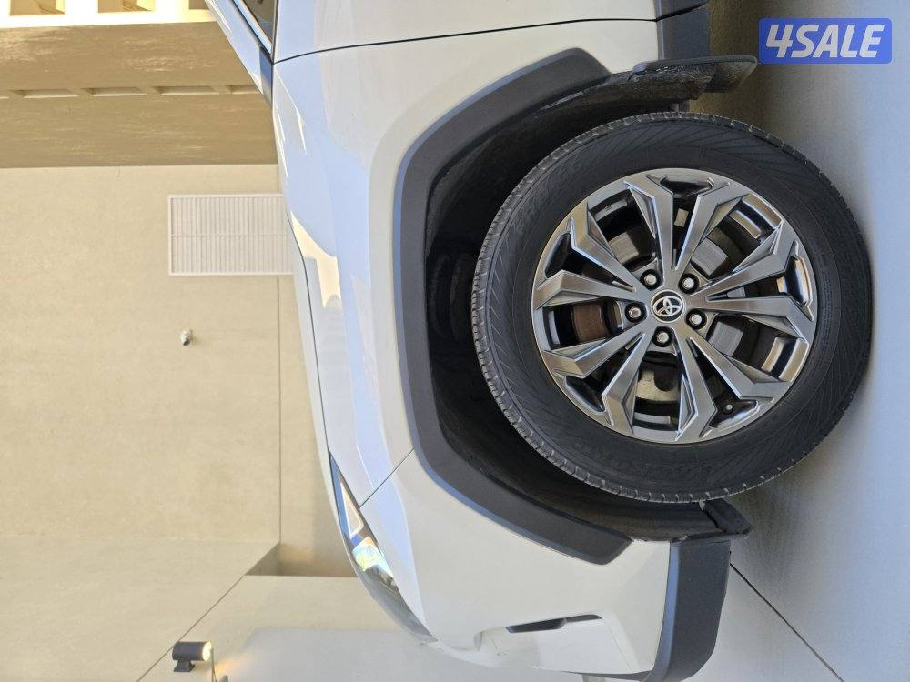 للبيع تويوتا راف 4 موديل 2022 مرفق الفحص4