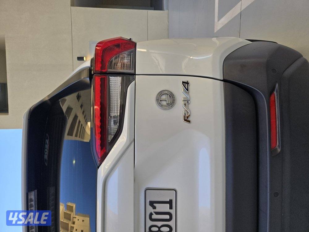 للبيع تويوتا راف 4 موديل 2022 مرفق الفحص5