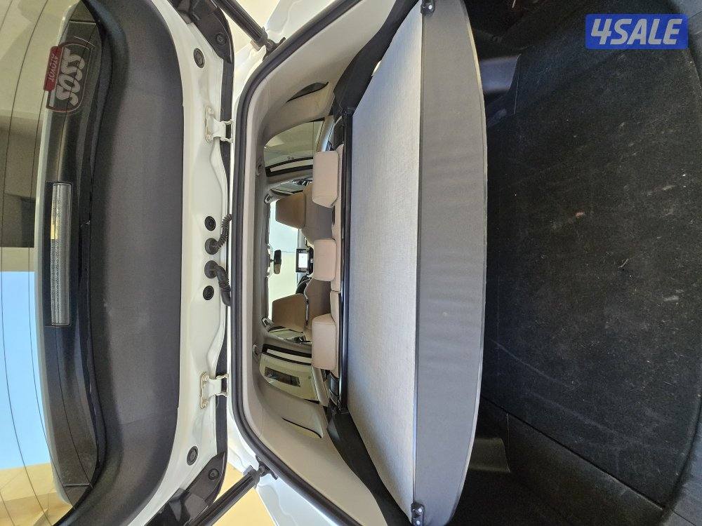 للبيع تويوتا راف 4 موديل 2022 مرفق الفحص9