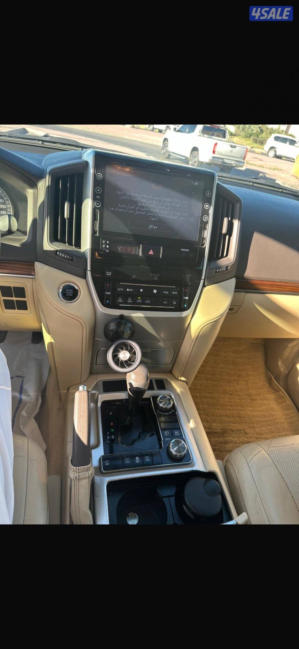 لاندكروز V8 GXR  موديل 2017 وارد الساير شرط الفحص صبغ وكالة6