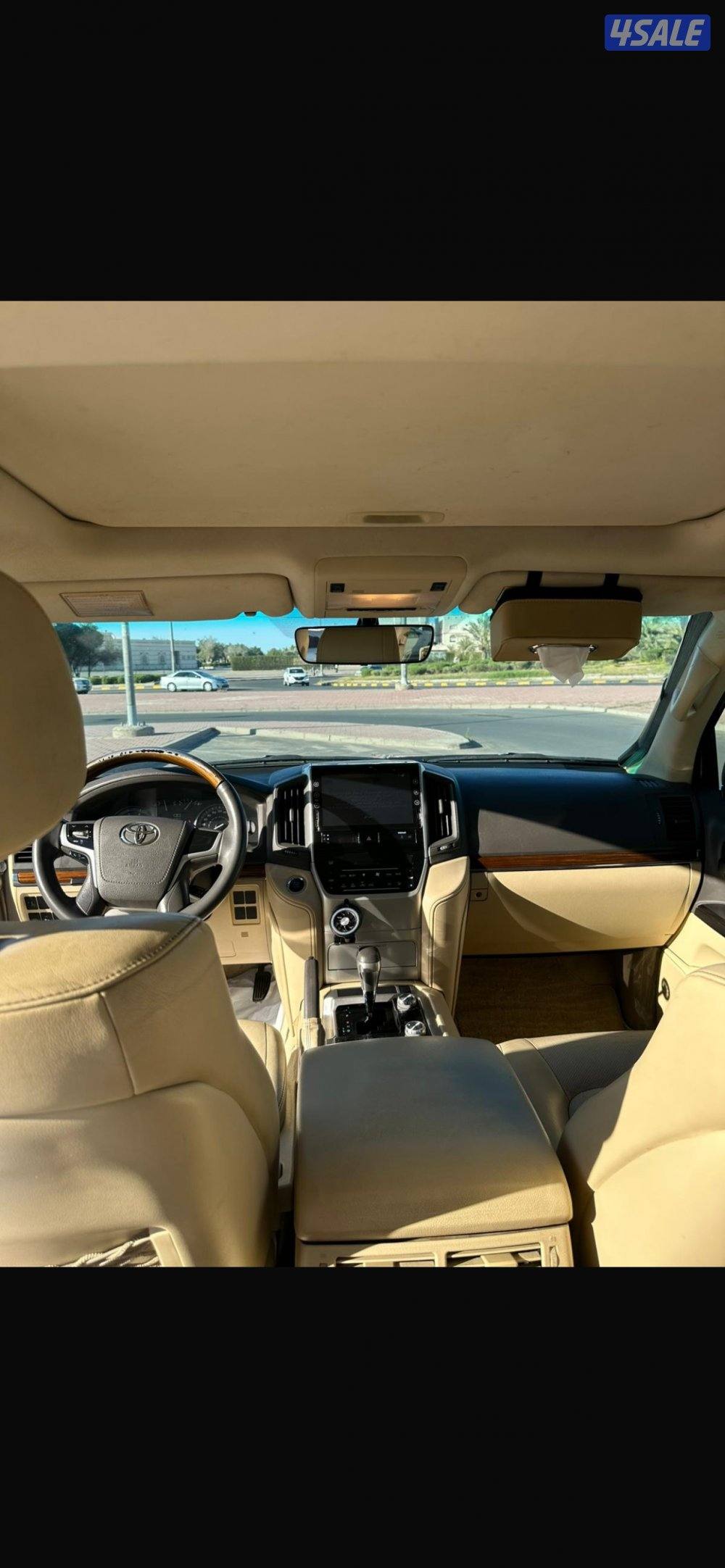 لاندكروز V8 GXR  موديل 2017 وارد الساير شرط الفحص صبغ وكالة7